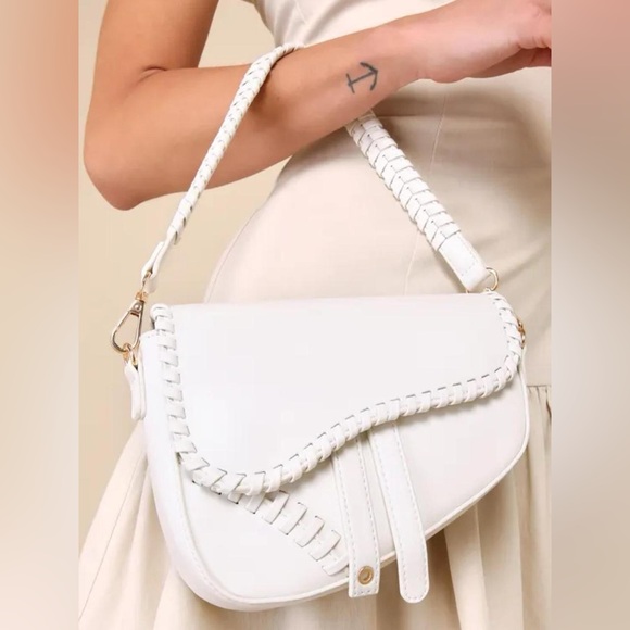 Lulus ivory saddle bag shoulder purse - Picture 2 of 7